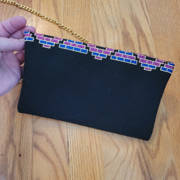 Chained Wallet - Picture 4 of 4